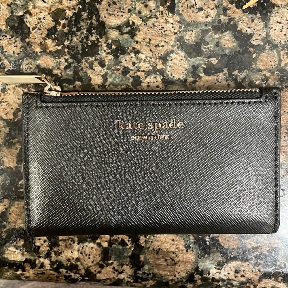 Brand new Kate Spade Spencer Wallet